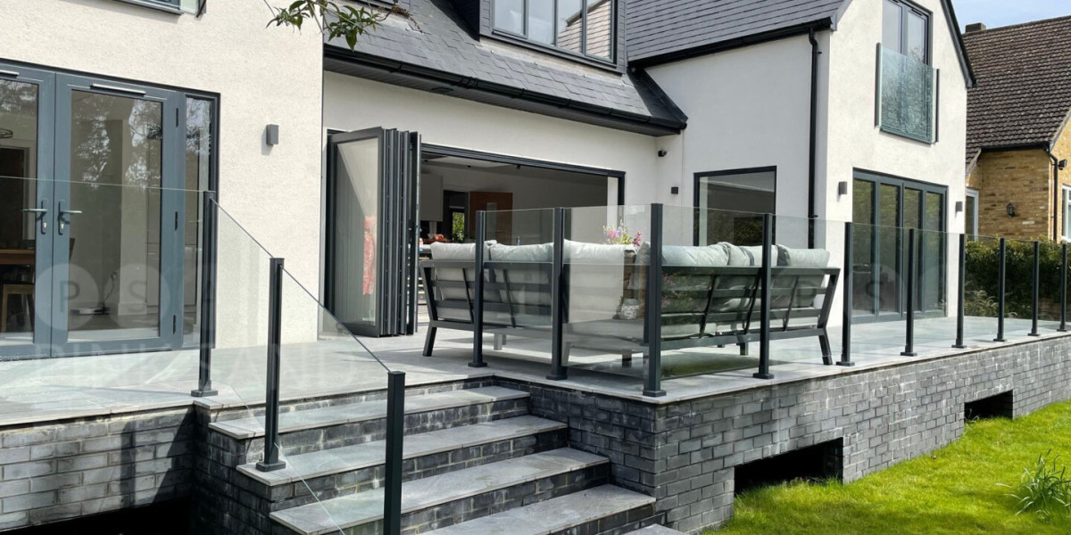 Framing Perfection: Everything You Need to Know About Glass Balustrades